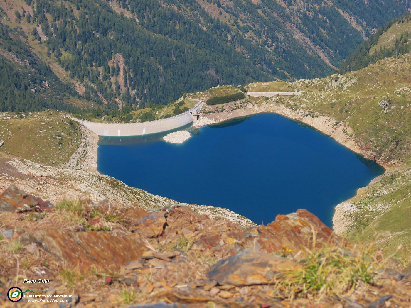 35 Lago di Publino nella Valle del Livrio.JPG